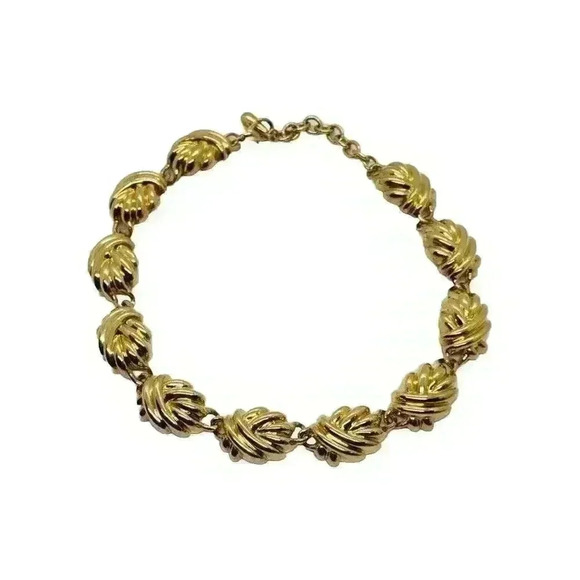 Old Choker - Picture 1 of 6